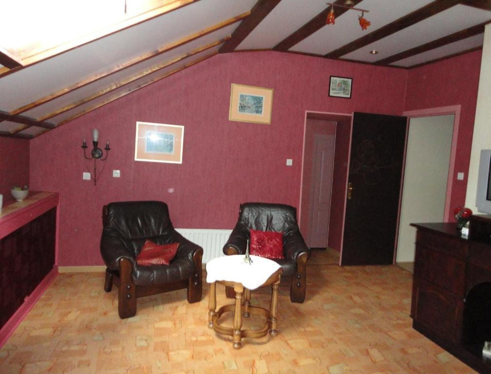 B&B Mirage Frecourt Room photo