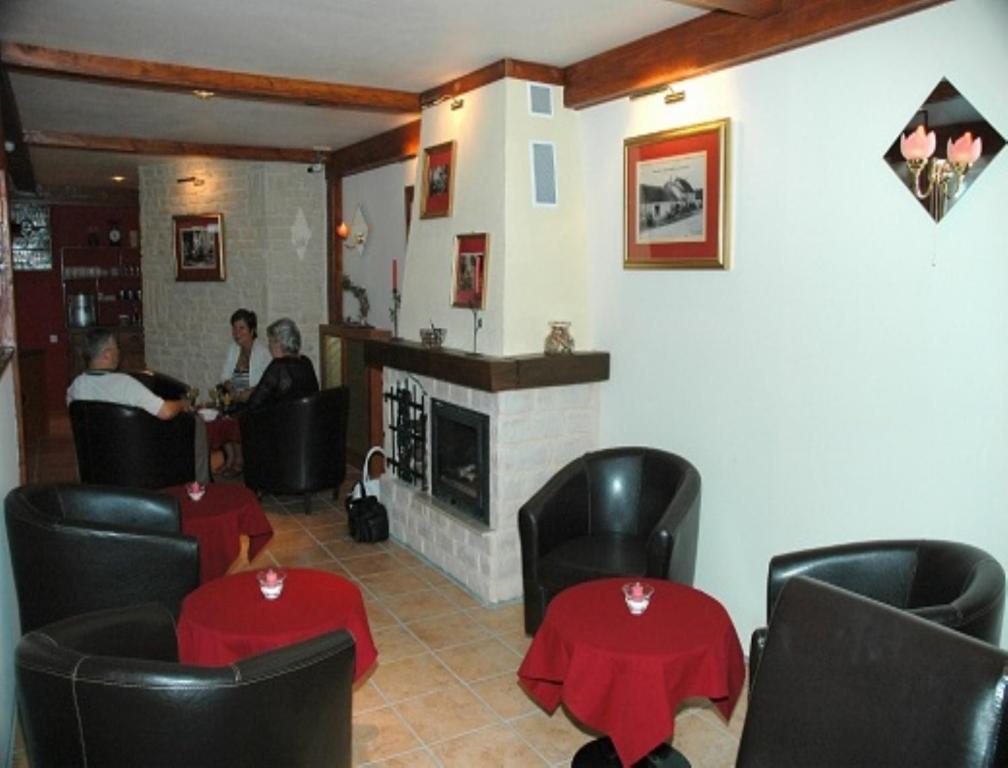 B&B Mirage Frecourt Exterior photo